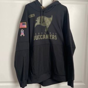 Tampa bay buccaneers hoodie